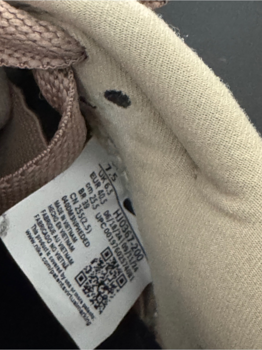 Nike Men's Tan Suede Low-Top Athletic Sneakers - Picture 5 of 6
